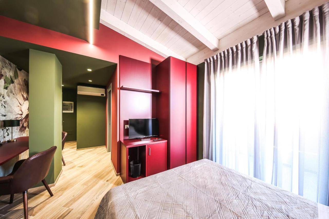 Vicolo Malavolta 7 Rooms And Suites Pedaso Exterior foto